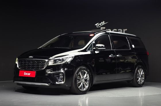 Kia Carnival 7-Seater Limousine President — пробег 74 877 км — фото 1 из 5