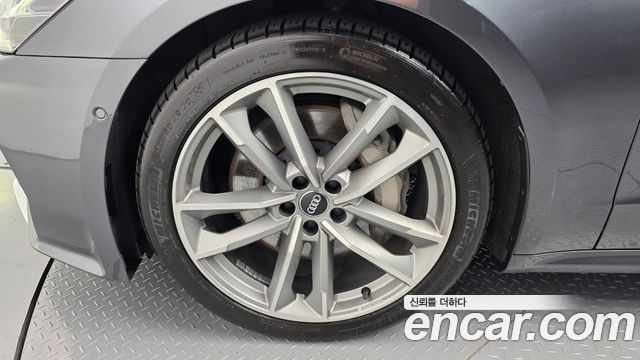 Audi A7 из Кореи Encar
