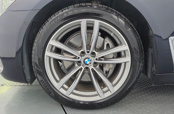 BMW 7-Series 740Li xDrive M Sport Package — пробег 145 339 км — фото 5 из 5