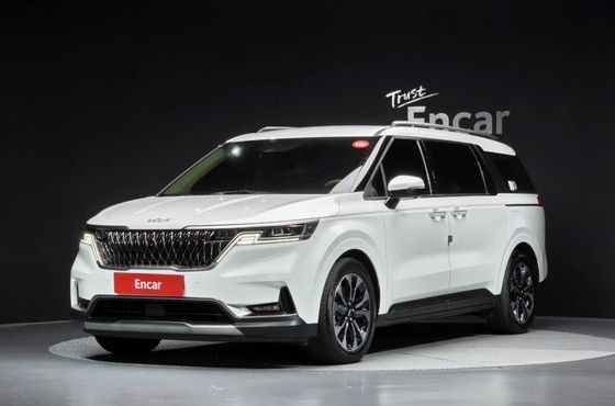 Kia Carnival Diesel 9-Seater Signature — пробег 129 068 км — фото 1 из 5