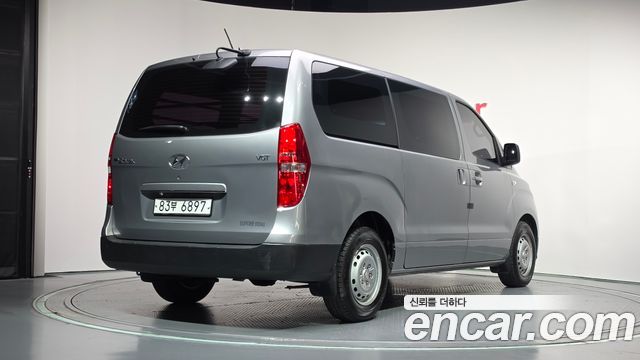 Hyundai Starex Van 3-Seater Style — пробег 271 274 км — фото 2 из 5