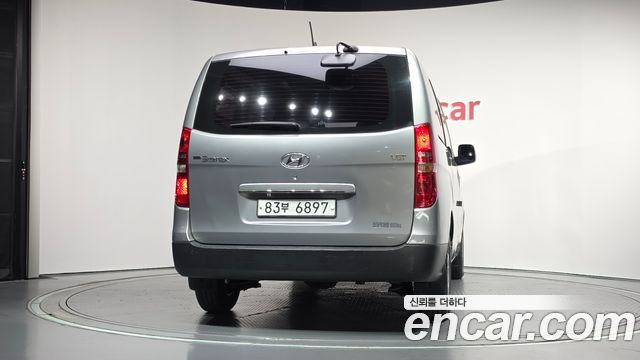 Hyundai Starex Van 3-Seater Style — пробег 271 274 км — фото 4 из 5