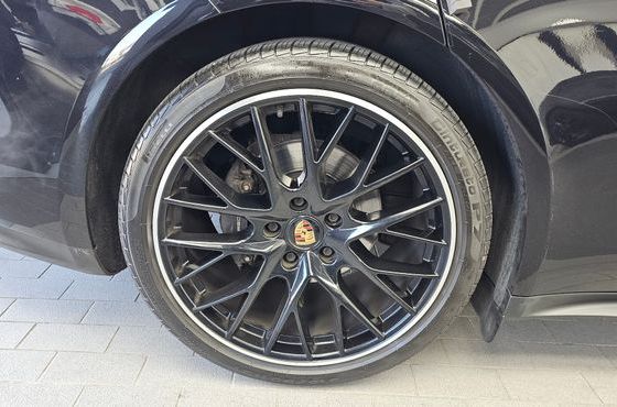 Porsche Panamera 2.9 AWD — пробег 64 213 км — фото 5 из 5