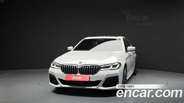 BMW 5-Series 520i M Sport — пробег 49 011 км — фото 3 из 5