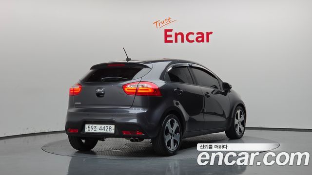 Kia pride 1.6 GDI Hatchback Prestige — пробег 59 125 км — фото 2 из 5