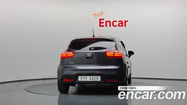 Kia pride 1.6 GDI Hatchback Prestige — пробег 59 125 км — фото 4 из 5