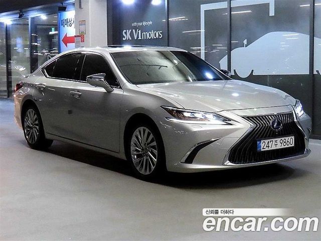 Lexus ES Supreme — пробег 117 949 км — фото 1 из 5