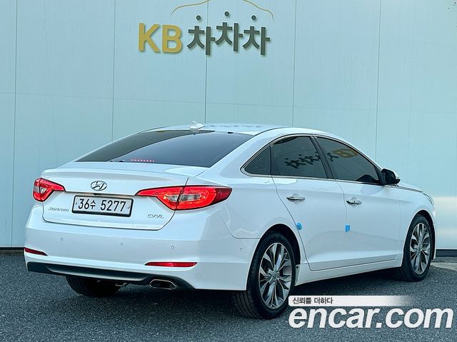 Hyundai Sonata 2.0 Smart — пробег 185 529 км — фото 2 из 5