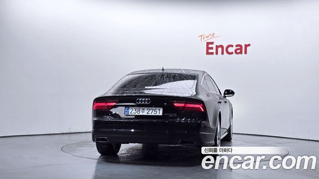 Audi A7 40 TFSI Quattro Premium 4G — пробег 167 247 км — фото 4 из 5