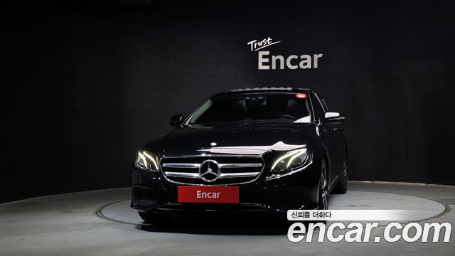Mercedes-Benz E-Class E220d Avantgarde — пробег 112 727 км — фото 3 из 5