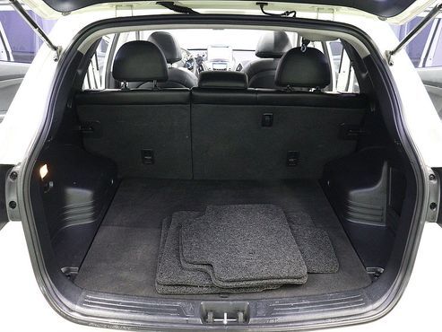 Hyundai Tucson Diesel 2WD LX20 Luxury — пробег 214 000 км — фото 5 из 5
