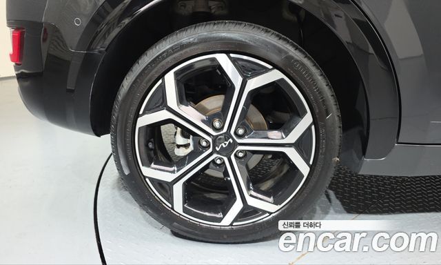 Kia Niro Signature — пробег 30 666 км — фото 5 из 5