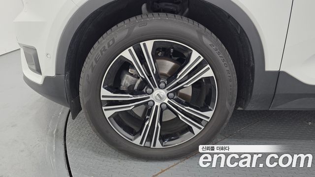 Volvo XC40 из Кореи Encar