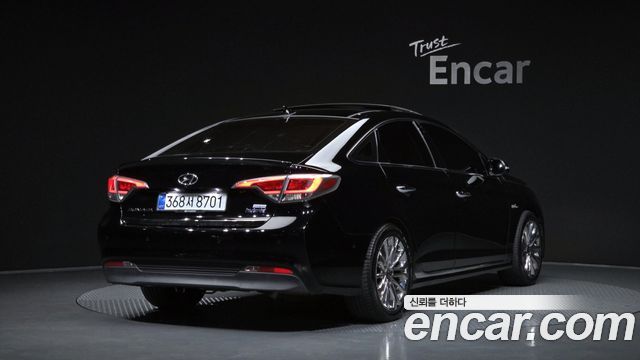 Hyundai Sonata 2.0 Plug-in HEV Exclusive — пробег 148 013 км — фото 2 из 5