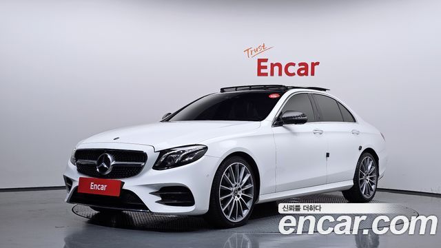 Mercedes-Benz E-Class E300 4MATIC AMG Line — пробег 64 041 км — фото 1 из 5