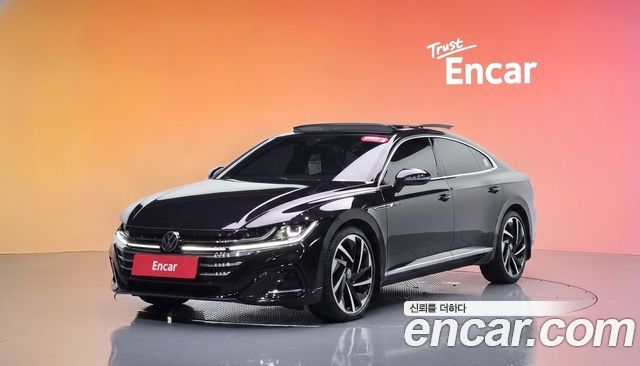 Volkswagen Arteon 2.0 TDI R-LIINE 4Motion — пробег 30 100 км — фото 1 из 5