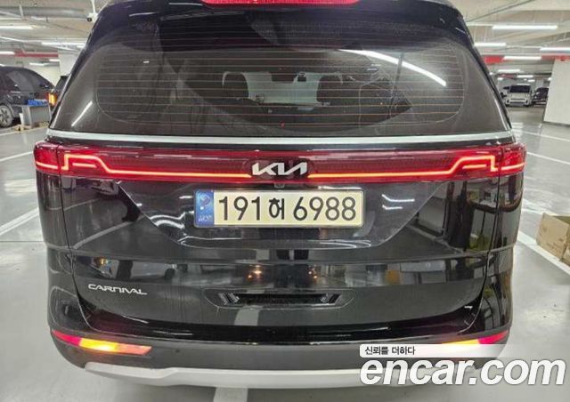 Kia Carnival Diesel 9-Seater Prestige — пробег 90 140 км — фото 3 из 5