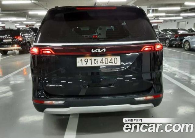 Kia Carnival Diesel 9-Seater Prestige — пробег 36 146 км — фото 3 из 5