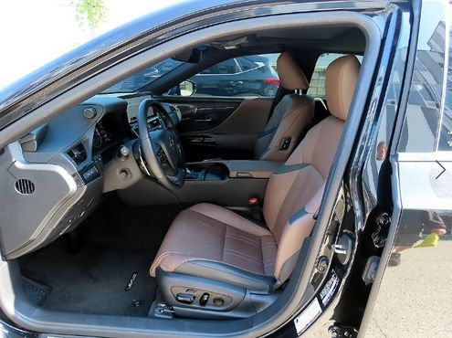 Lexus ES Executive — пробег 57 120 км — фото 5 из 5