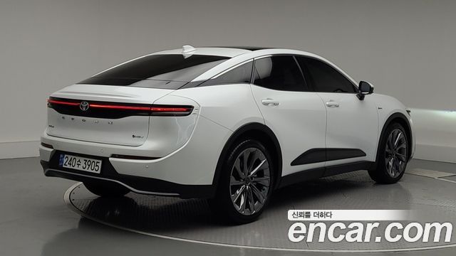Toyota Crown из Кореи Encar