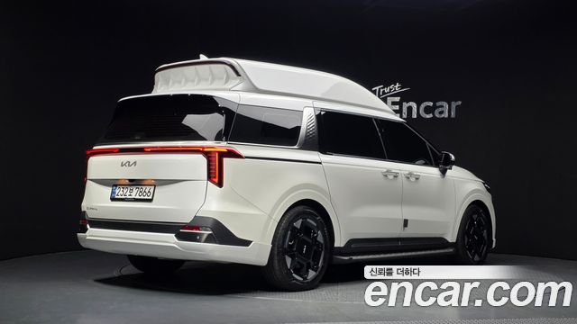 Kia Carnival Gasoline 9-Seater Hi Limousine (7-seater Limousine(Special vehicle) — пробег 24 922 км — фото 2 из 5