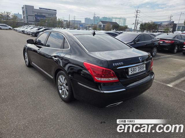 Hyundai Equus VS380 LUXURY — пробег 130 000 км — фото 4 из 5