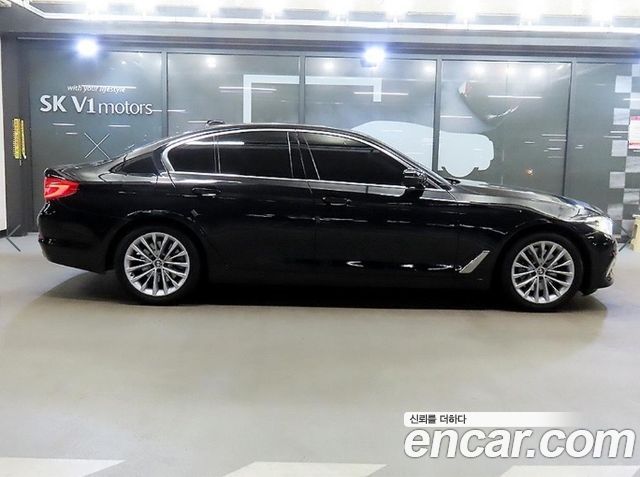BMW 5-Series 530i Luxury Plus — пробег 152 735 км — фото 3 из 5