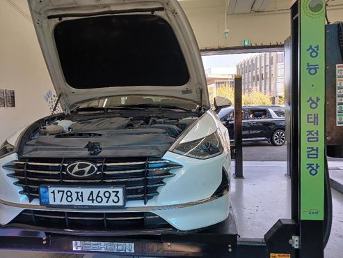 Hyundai Sonata 2.0 Inspiration — пробег 182 560 км — фото 1 из 2