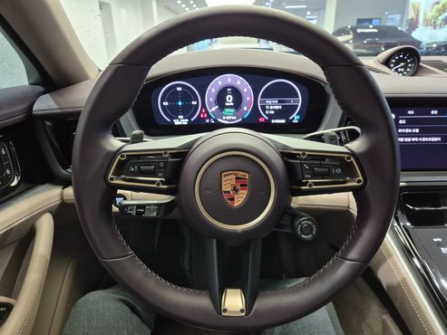 Porsche Panamera 2.9 AWD E-Hybrid — пробег 8 894 км — фото 4 из 5