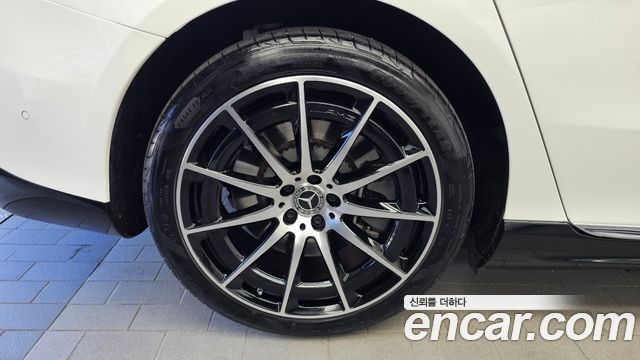 Mercedes-Benz EQS EQS450+ AMG Line — пробег 22 354 км — фото 5 из 5