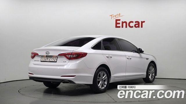 Hyundai Sonata LPI Smart — пробег 194 035 км — фото 2 из 5