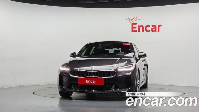 Kia Stinger 2.0 Turbo AWD Platinum — пробег 32 692 км — фото 3 из 5