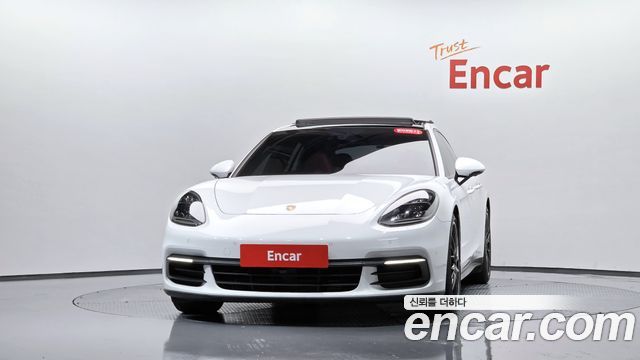 Porsche Panamera 3.0 AWD — пробег 129 339 км — фото 3 из 5