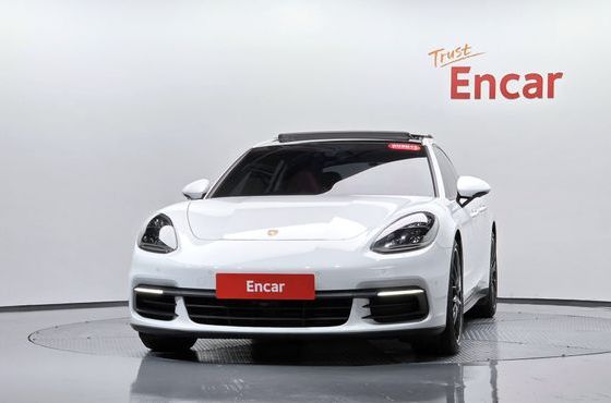 Porsche Panamera 3.0 AWD — пробег 129 339 км — фото 3 из 5