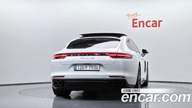 Porsche Panamera 3.0 AWD — пробег 129 339 км — фото 4 из 5