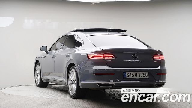 Volkswagen Arteon 2.0 TDI Prestige — пробег 75 580 км — фото 2 из 5