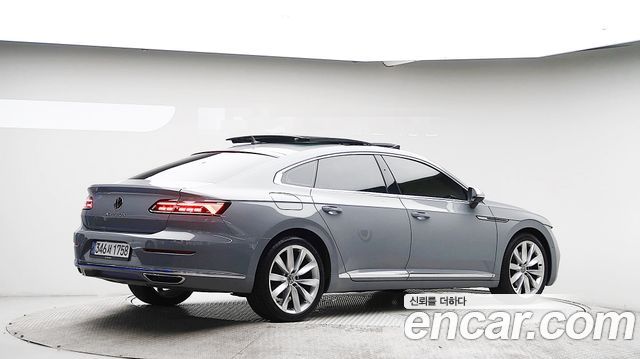 Volkswagen Arteon 2.0 TDI Prestige — пробег 75 580 км — фото 4 из 5