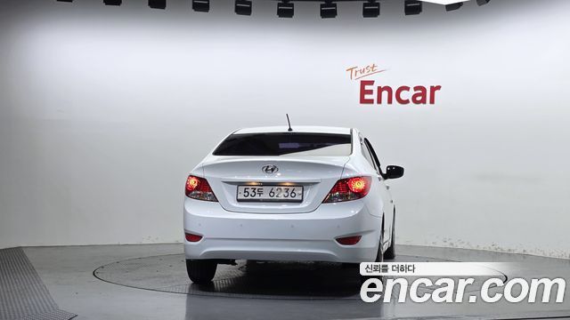Hyundai Accent Diesel 1.6 VGT Smart — пробег 71 022 км — фото 4 из 5