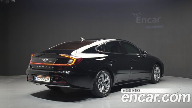 Hyundai Sonata 2.0 Premium Plus — пробег 83 654 км — фото 2 из 5