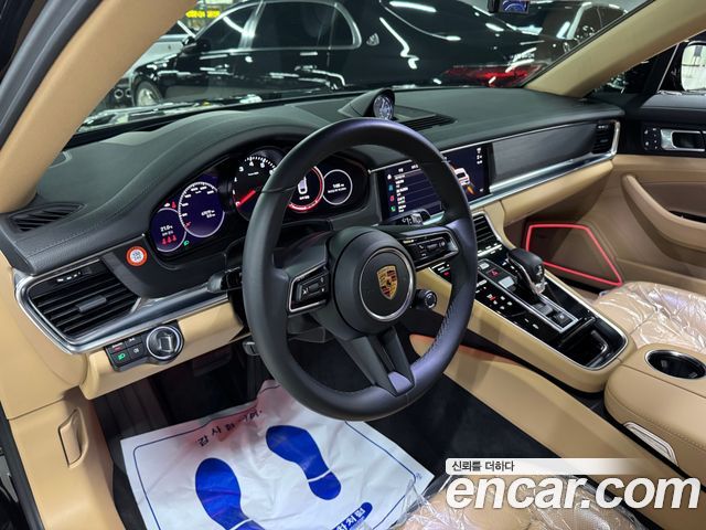 Porsche Panamera 2.9 AWD Platinum Edition — пробег 67 000 км — фото 4 из 5