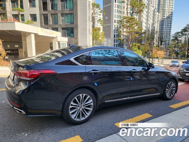 Hyundai Genesis из Кореи Encar