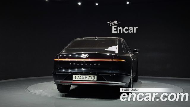 Hyundai Grandeur Premium — пробег 62 782 км — фото 4 из 5