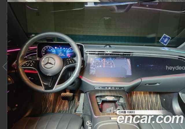 Mercedes-Benz E-Class E300 4MATIC Exclusive — пробег 8 900 км — фото 3 из 4