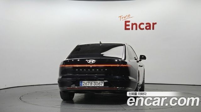Hyundai Grandeur Calligraphy — пробег 113 885 км — фото 4 из 5