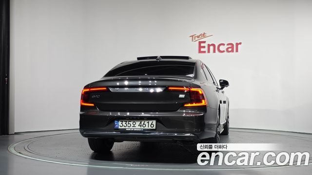 Volvo S90 T8 AWD Inscription — пробег 81 508 км — фото 4 из 5