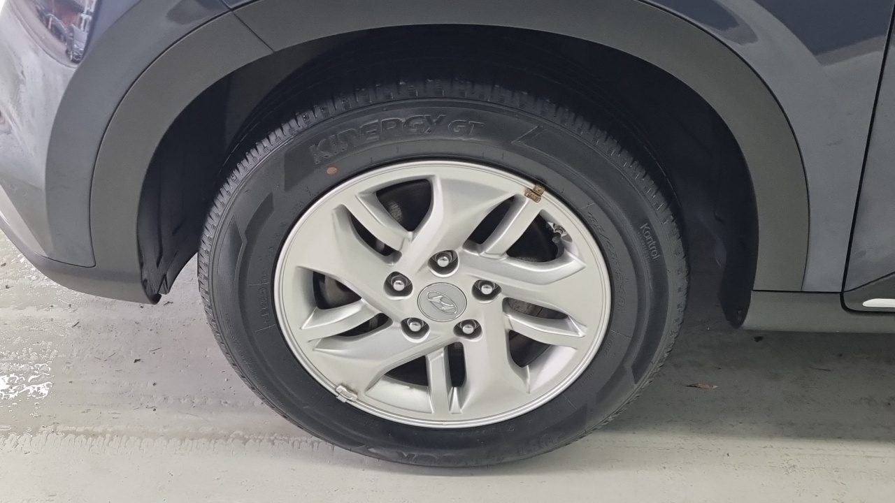 Hyundai Venue из Кореи Encar