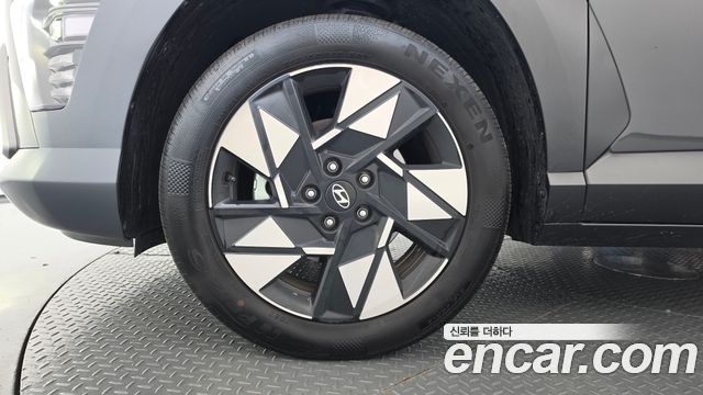 Hyundai Kona из Кореи Encar