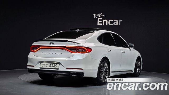 Hyundai Grandeur 3.3 Celebrity — пробег 78 432 км — фото 2 из 5