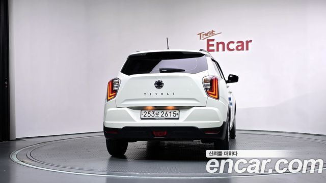 Ssangyong TIBOLI из Кореи Encar