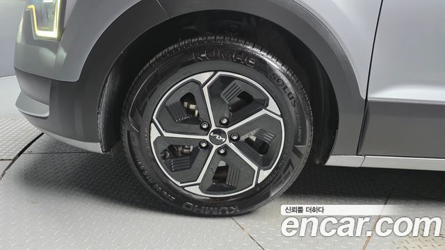 Kia Niro Trendy — пробег 63 234 км — фото 5 из 5